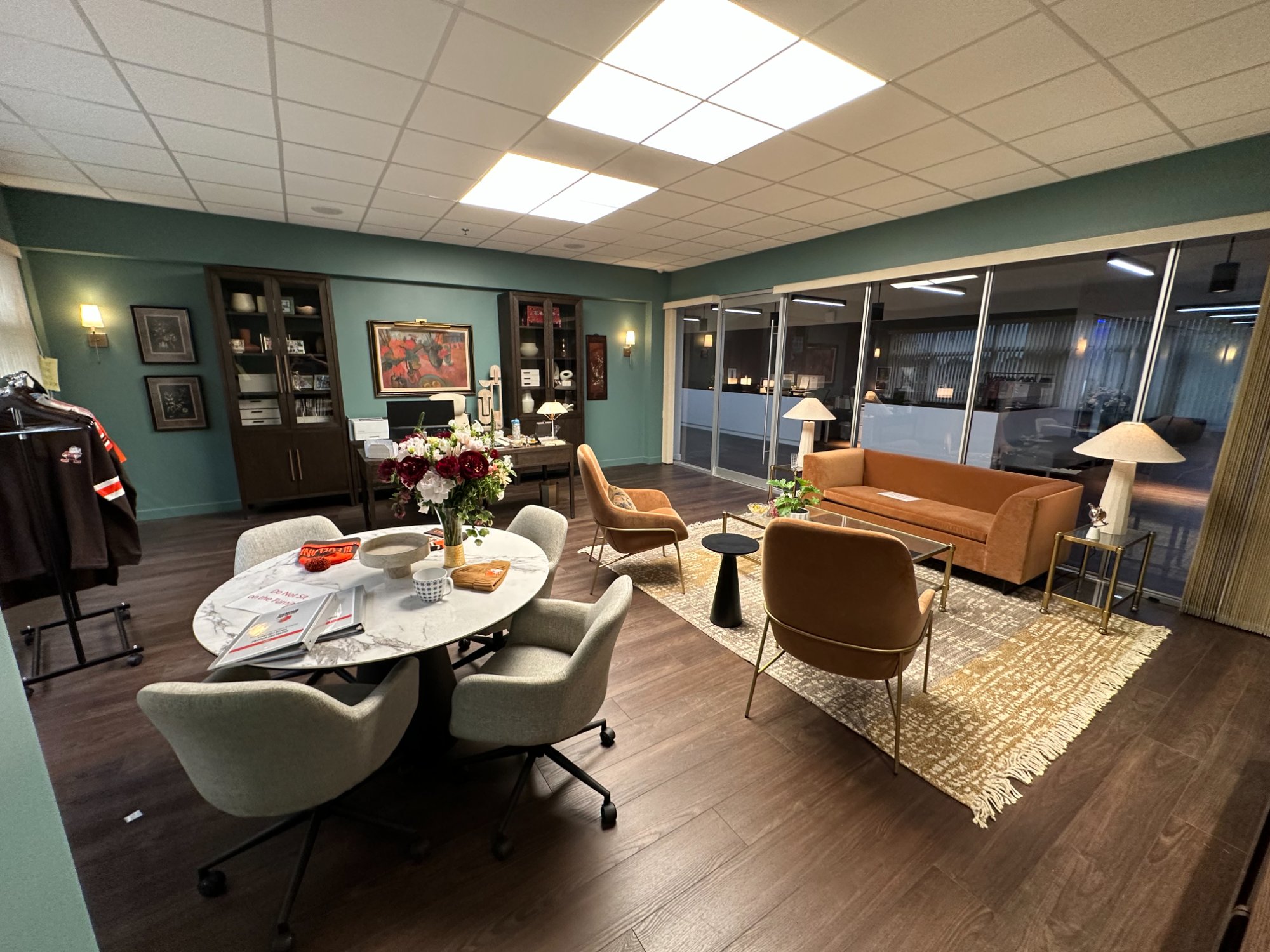 The Land - Teal office set
