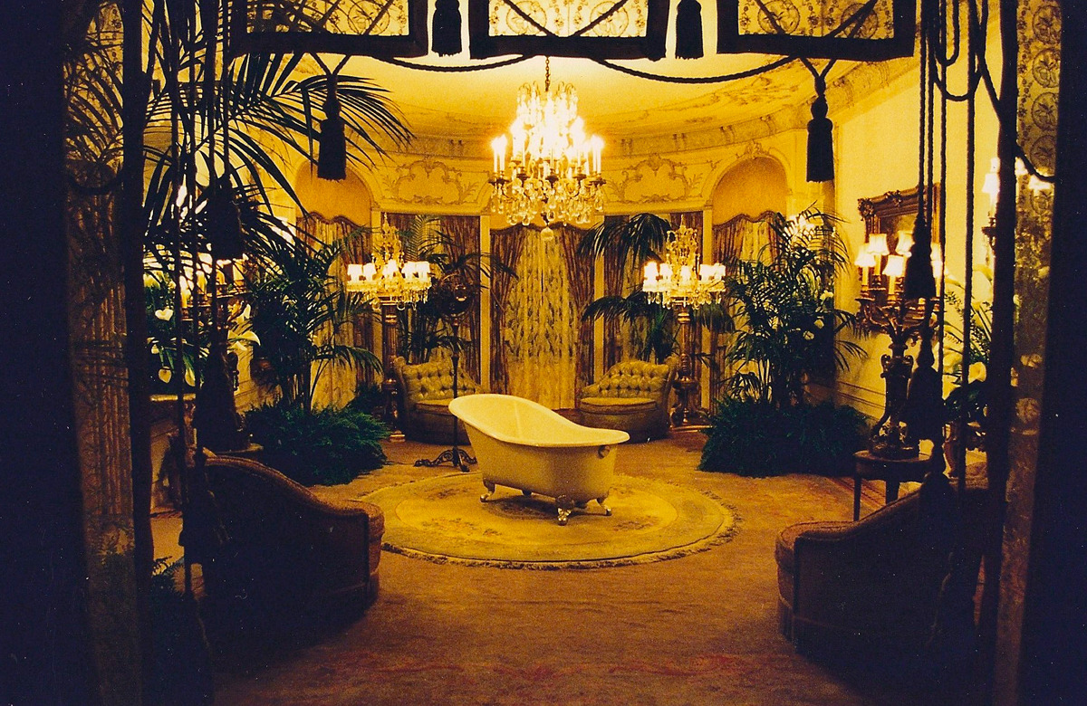 Winchell - Aerial street set